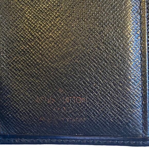 Louis Vuitton Authentic Black Epi Kisslock Vintage Wallet - Picture 8 of 15
